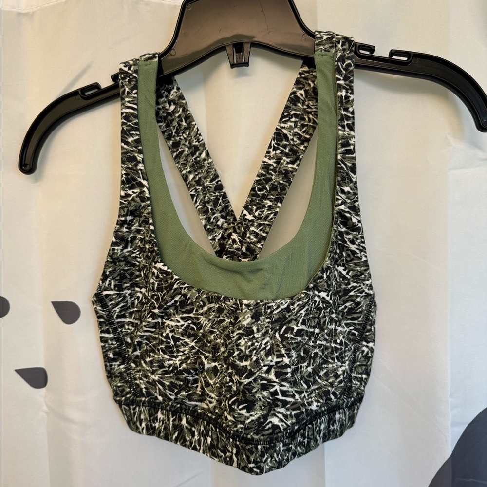Lululemon Run Stuff Your Bra
